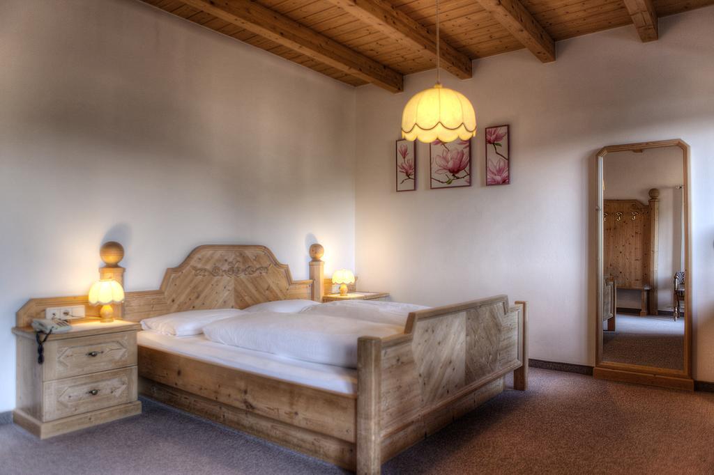 Pension Panorama Monguelfo-Tesido / Welsberg-Taisten Bagian luar foto